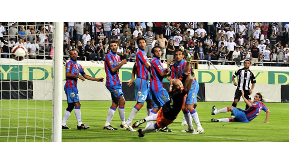Beşiktaş beraberlikle başladı