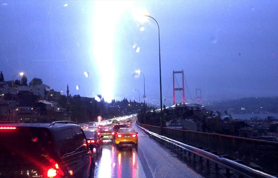 İstanbul'da sağanak yağış - 1