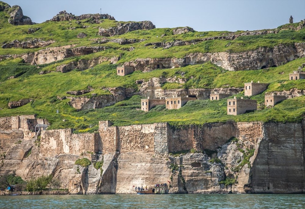 halfeti, rumkale, birecik baraj gölü, savaşan köyü, halfeti tekne turu, şanlıurfa gezilecek yerler