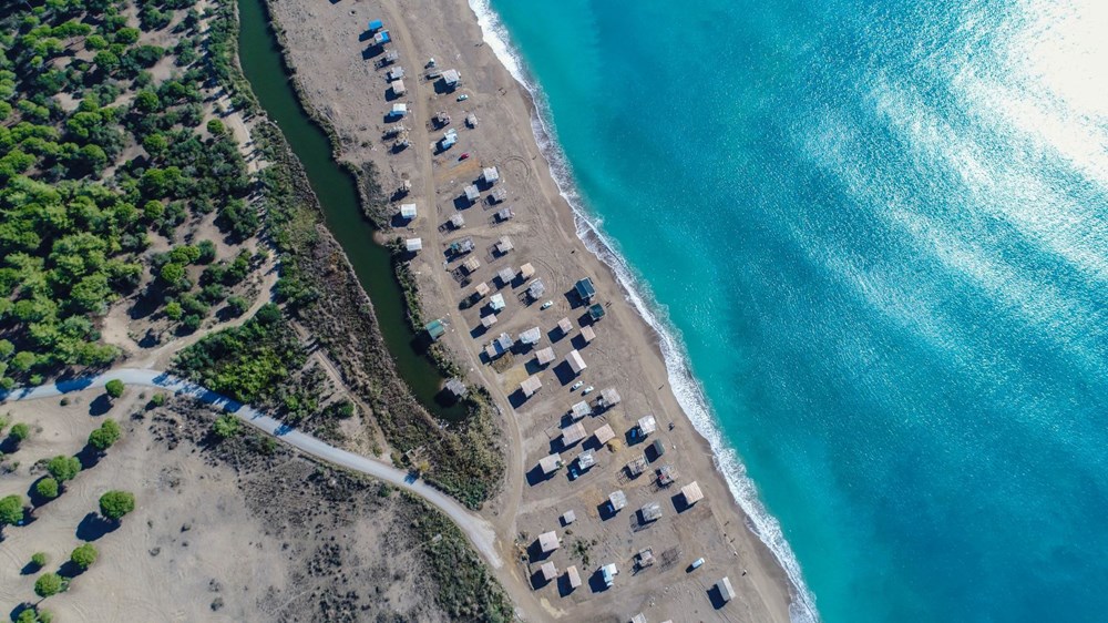 Lüks tatilin bedavaya sunulduğu 'Çardak Beach' çöplük oldu - 23