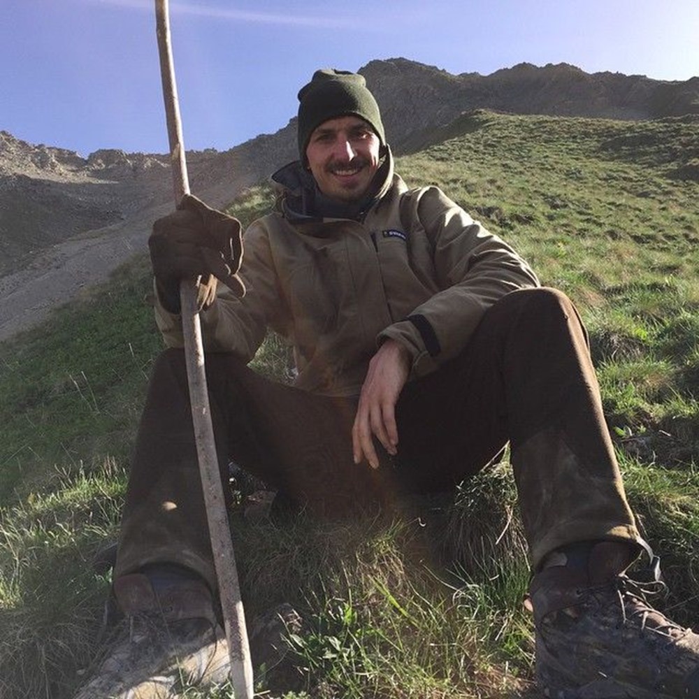 Zlatan Ibrahimovic hobileri için yeni orman satın aldı - 3