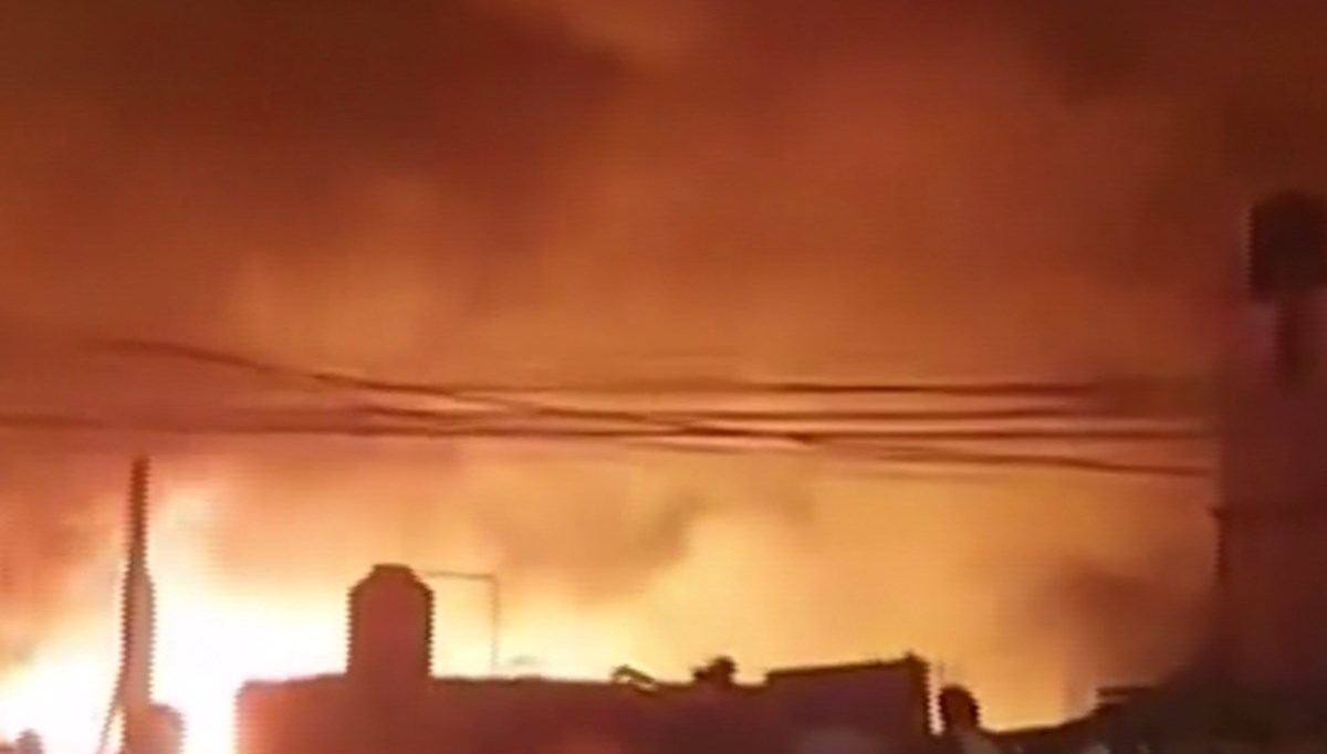 Havai fişekler bomba gibi patladı: 5 ölü