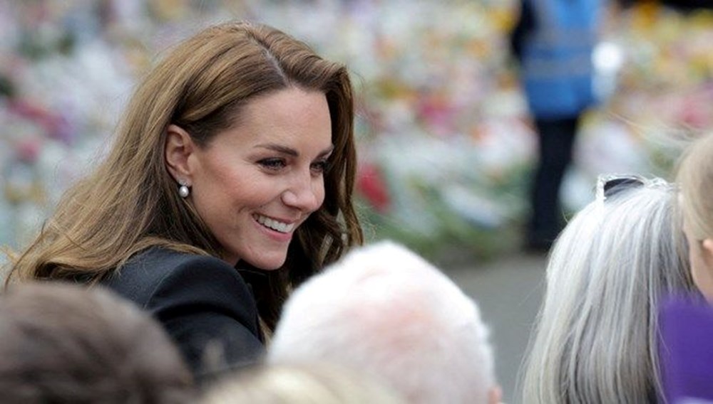 Kanser tedavisini tamamladı: Prenses Kate sessiz sedasız göreve döndü - 6