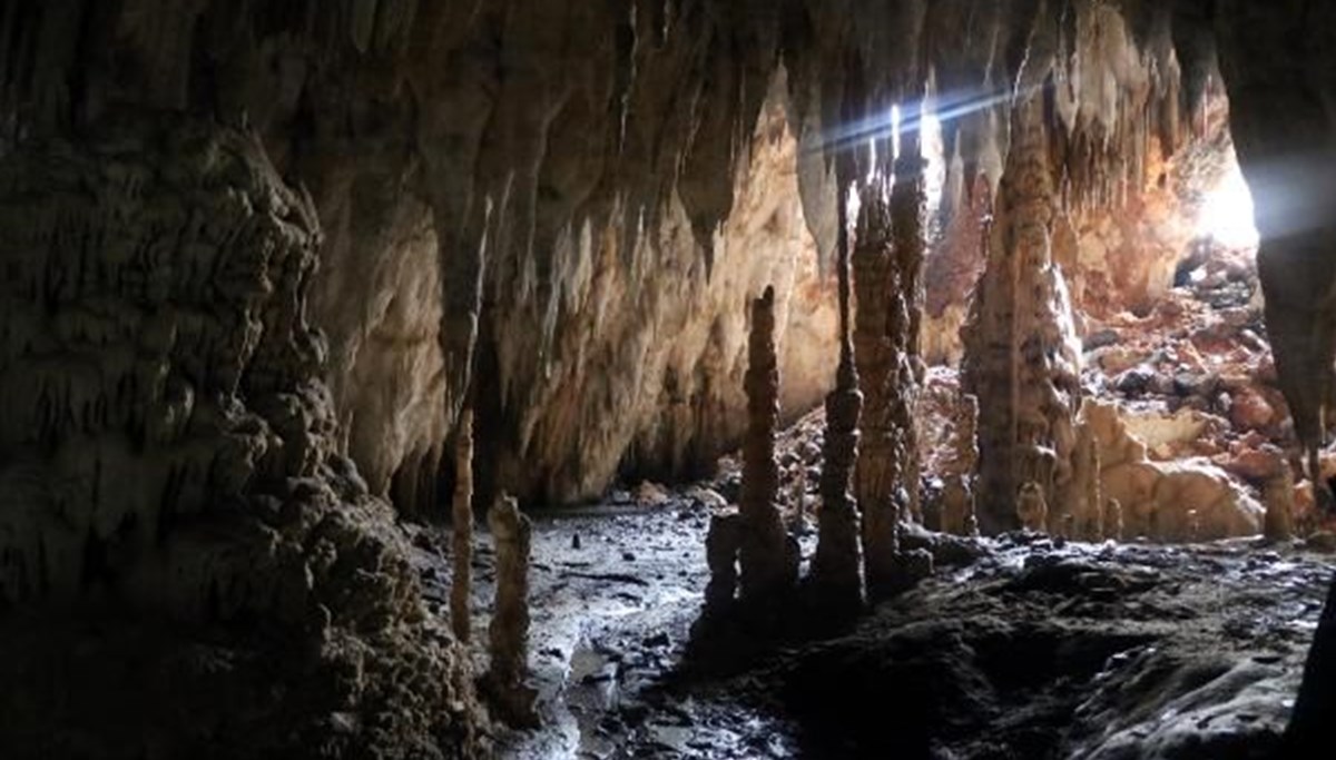 Tünel inşaatında ortaya çıkan mağara turizme kazandırılacak