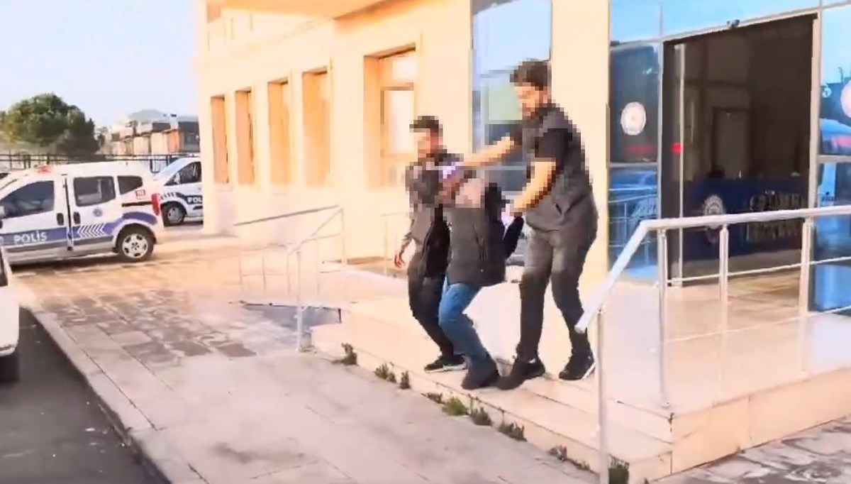 Zeytinburnu'nda kar maskeli silahlı şüpheli vurularak yakalandı Zeytinburnu'nda kar maskeli silahlı şüpheli vurularak yakalandı