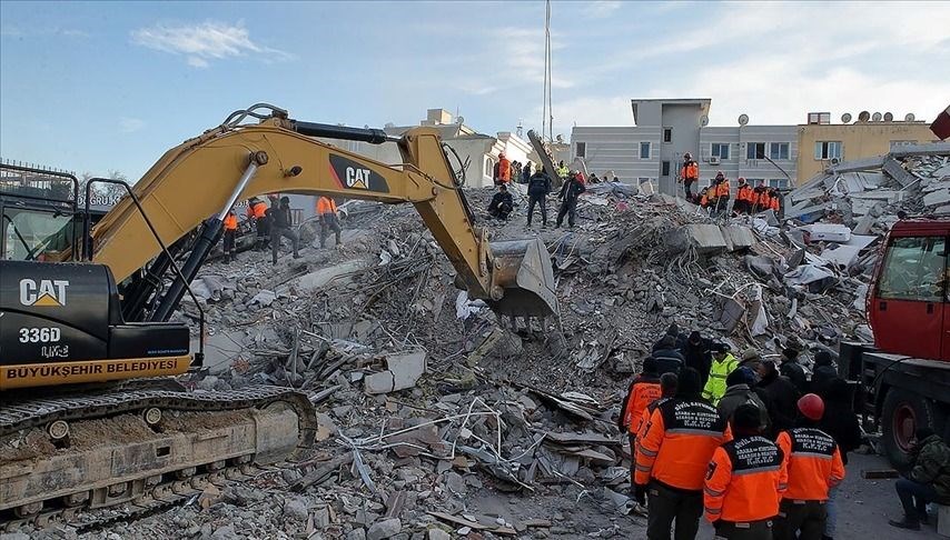 İsias Hotel için yeni bilirkişi raporu: 1998 yönetmeliğine göre yapılsaydı yıkılmazdı