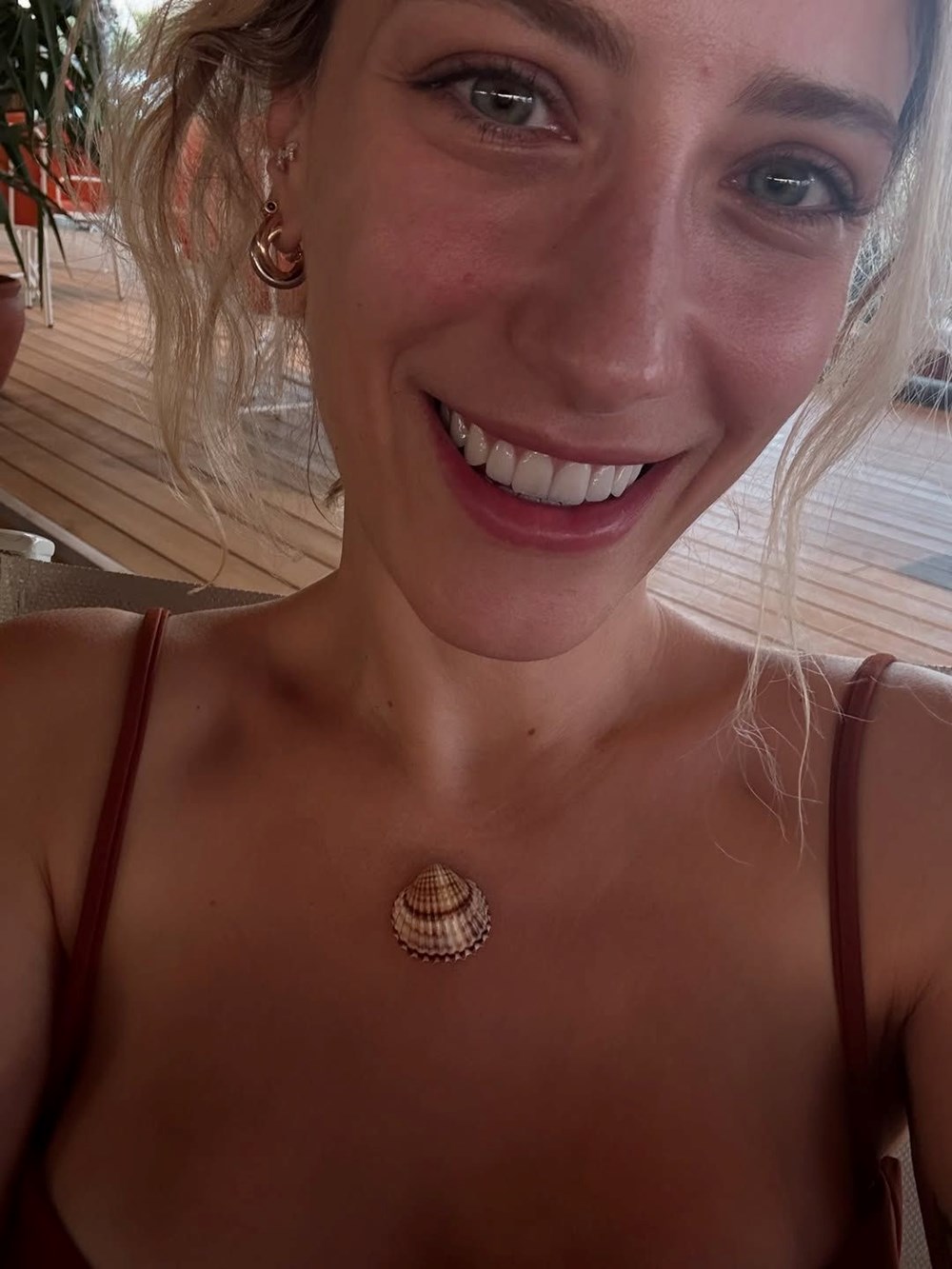Hazal Kaya'dan yaza veda paylaşımı: Seni şimdiden özledim - 3
