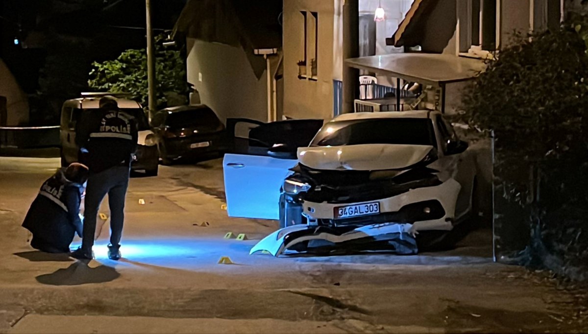 Seyir halindeki araca kurşun