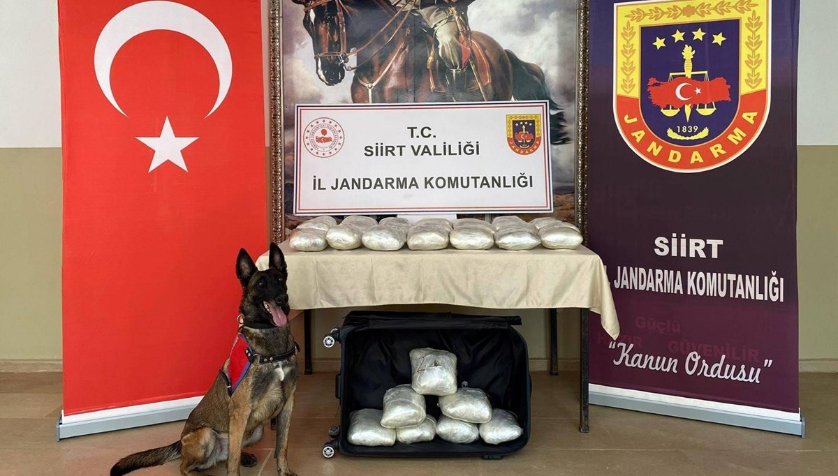 Emanet bavuldan 40 kilo uyuşturucu çıktı