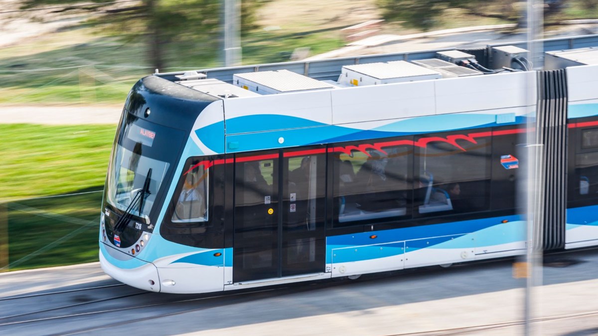 Saat Kulesi Tramvay Ve Nostaljik Tramvay Picture Of Antalya Tram Tripadvisor