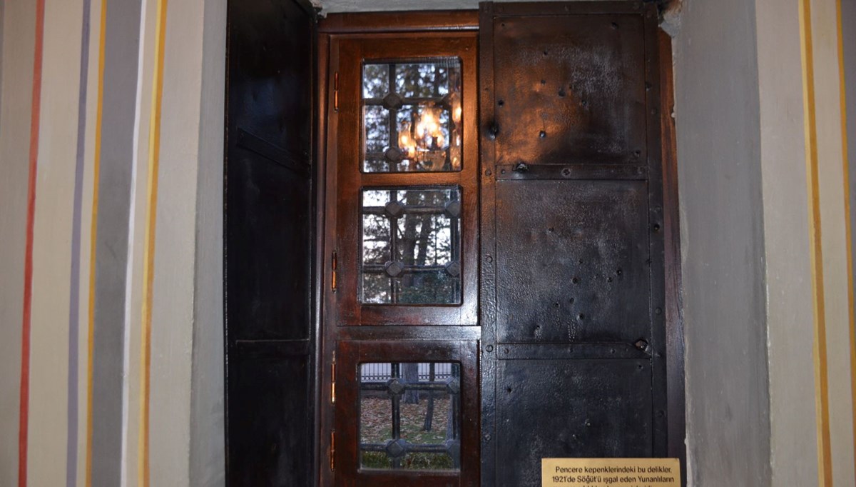Yunan işgalinin izleri hala Ertuğrulgazi Türbesi'nde duruyor