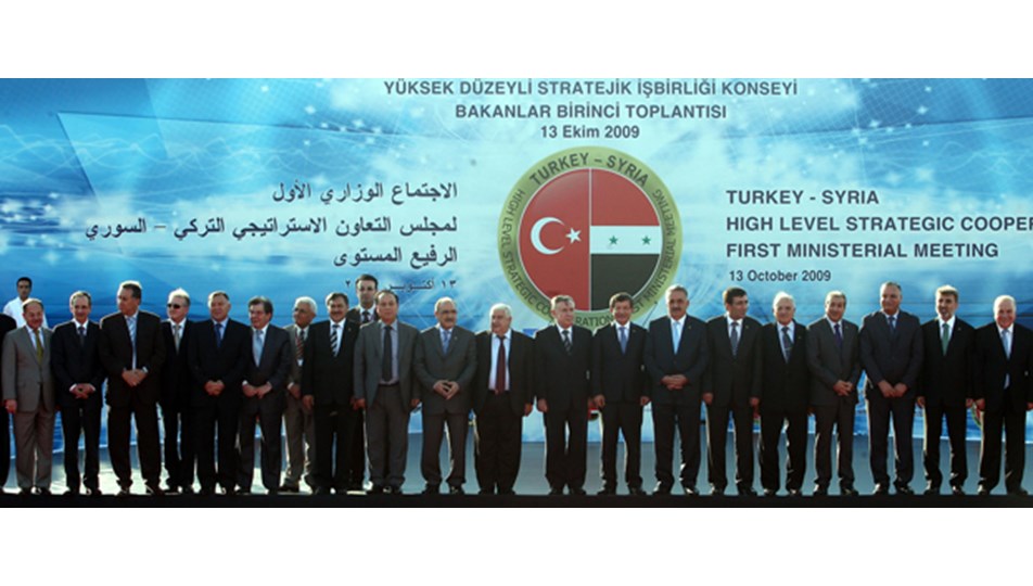 Sınırda tarihi adımlar