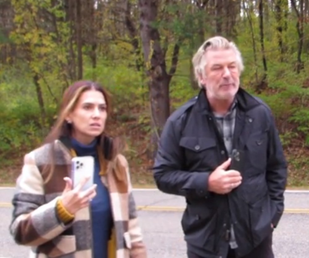 Alec Baldwin’in ölümlü kaza sonrası ilk açıklamasında Hilaria Baldwin gerginliği - 4