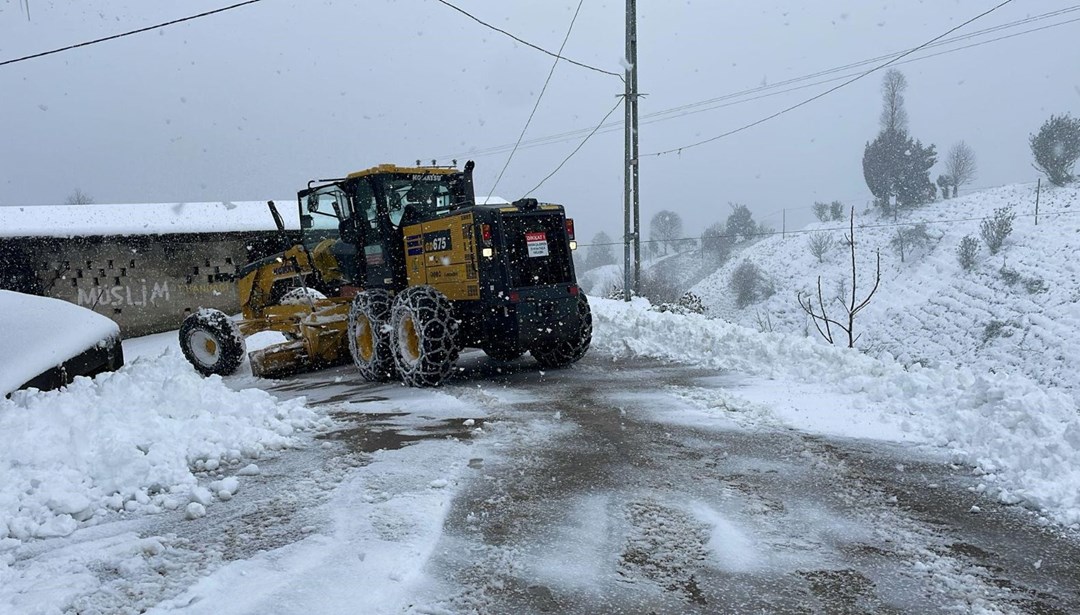 Rize’de 38 köy yolu ulaşıma kapandı