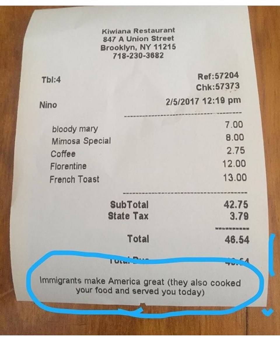 Restorandan Trump'a "hesap" göndermesi - 1