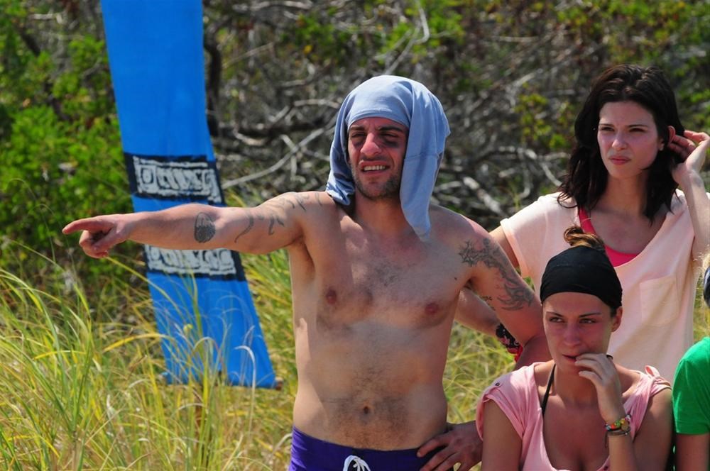 Survivor sarah. Survivor 2013 dokulmazlik. Survivors 2013. Survivors 2013. Survivor 2012 istatisrikleri.