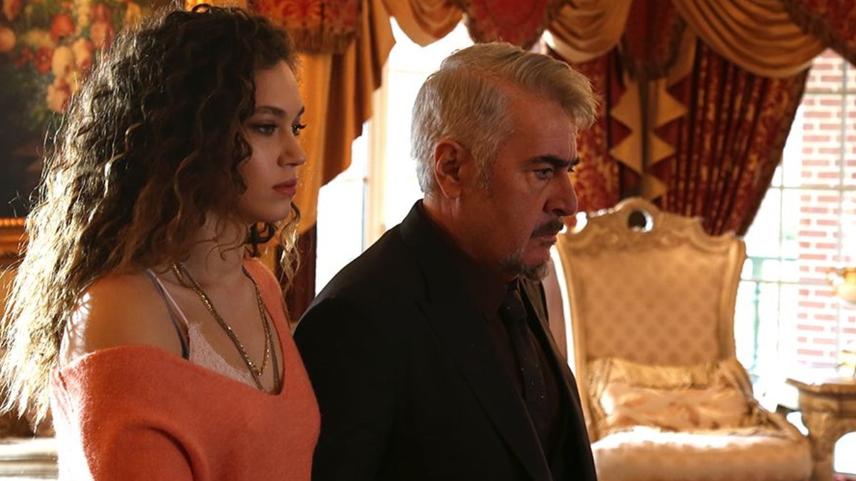 çok şişman sikiş vajina suyu nedir