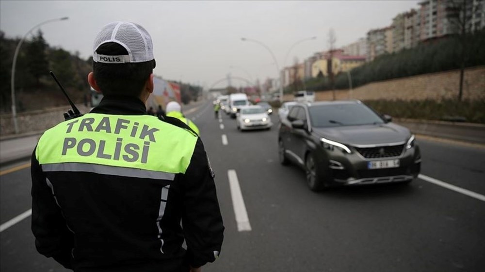 23 Nisan'da kapalı olan yollar: Ankara'da yollar kapalı mı, hangi yollar bugün trafiğe kapalı olacak? 72 8QlaTU12Bk6 zK 5LXusRA
