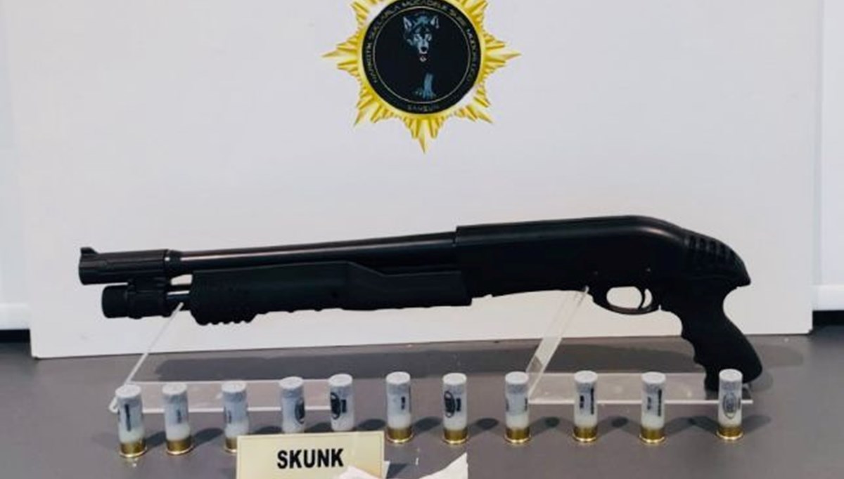 Samsun'da silah ve uyuşturucu operasyonu Samsun'da silah ve uyuşturucu operasyonu