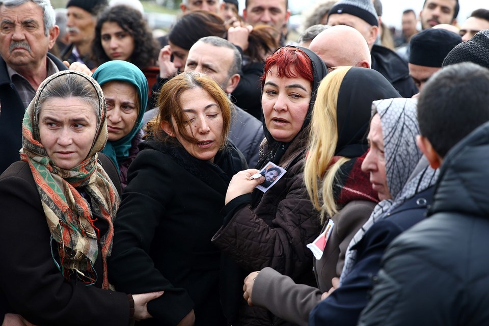 Ankara'daki saldırıda ölenlere gözyaşlarıyla uğurlama - 8