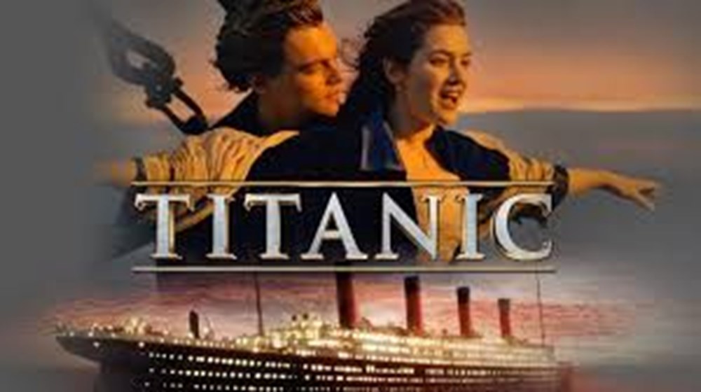Titanic'te Rose'u hayatta tutan kapı rekor fiyata satıldı - 6