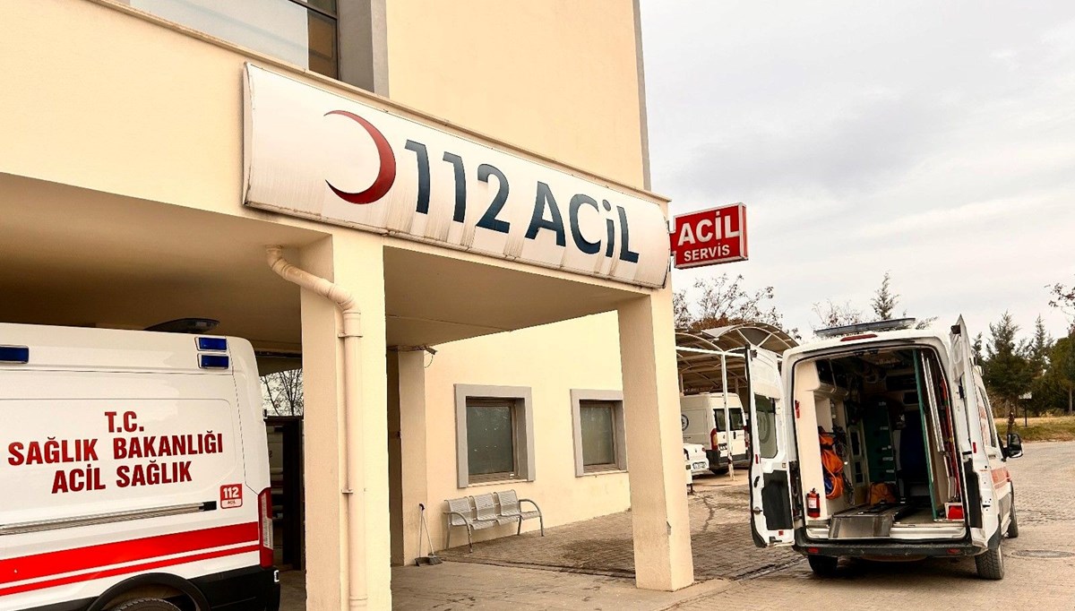 Motosiklet yayaya çarptı: 2 yaralı