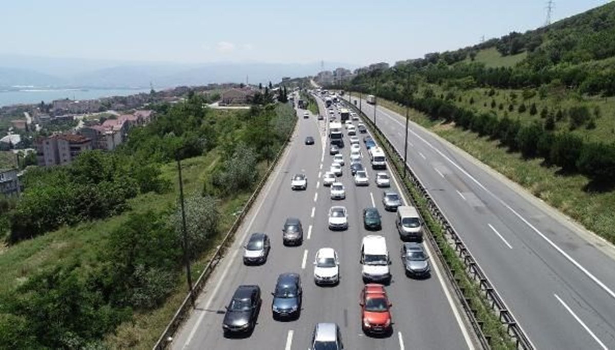 Bayramda yola çıkacaklara 'yol hipnozu' uyarısı