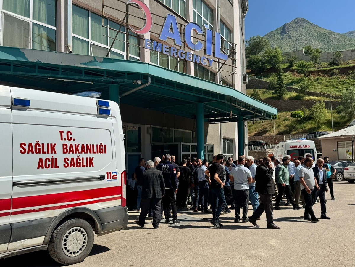 Öğrenciler hastanede tedavi altına alındı Öğrenciler hastanede tedavi altına alındı