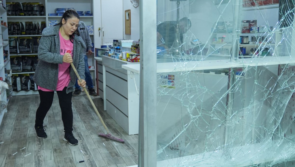Küçükçekmece'de iş yerinde patlama: 2 yaralı Küçükçekmece'de iş yerinde patlama: 2 yaralı