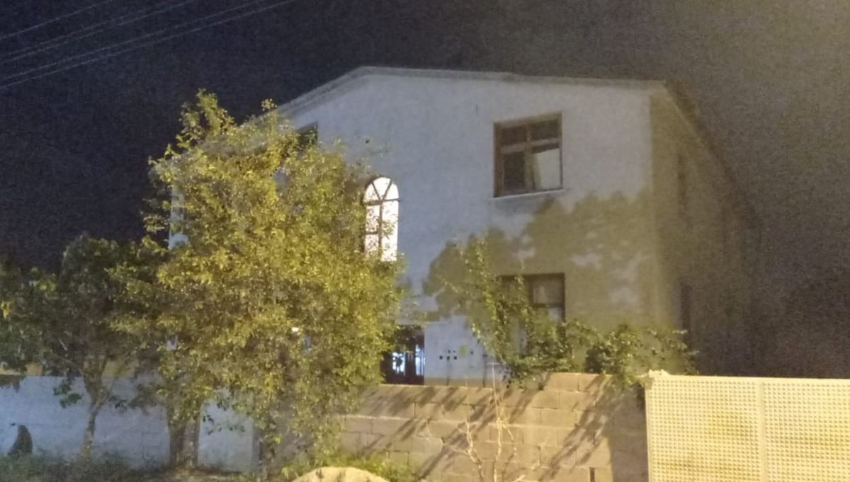Emekli imam ve eşi evlerinde öldürülmüş halde bulundu Emekli imam ve eşi evlerinde öldürülmüş halde bulundu