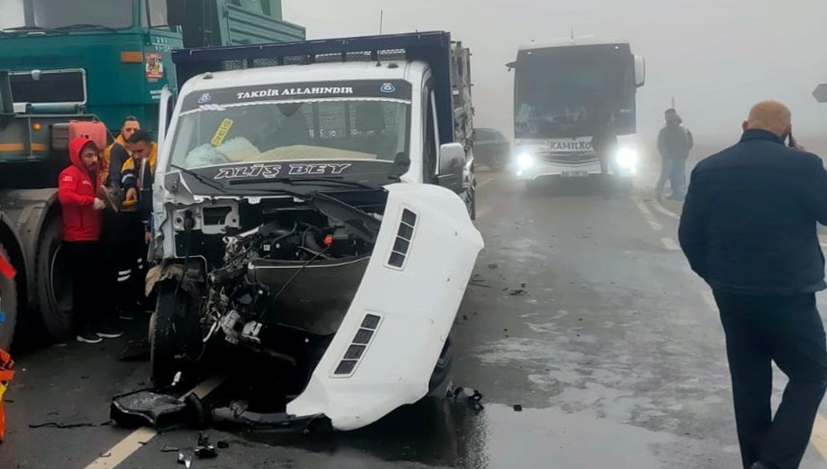 Siirt'te 3 araçlık zincirleme trafik kazası: 3 yaralı