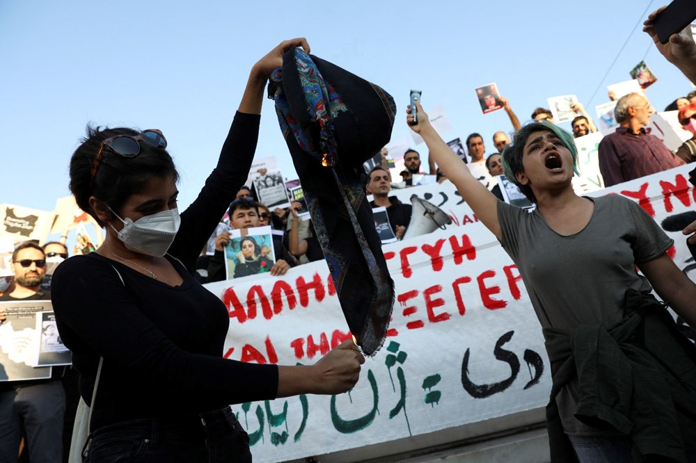 İran'daki protestolarda ölü sayısı artıyor - 9