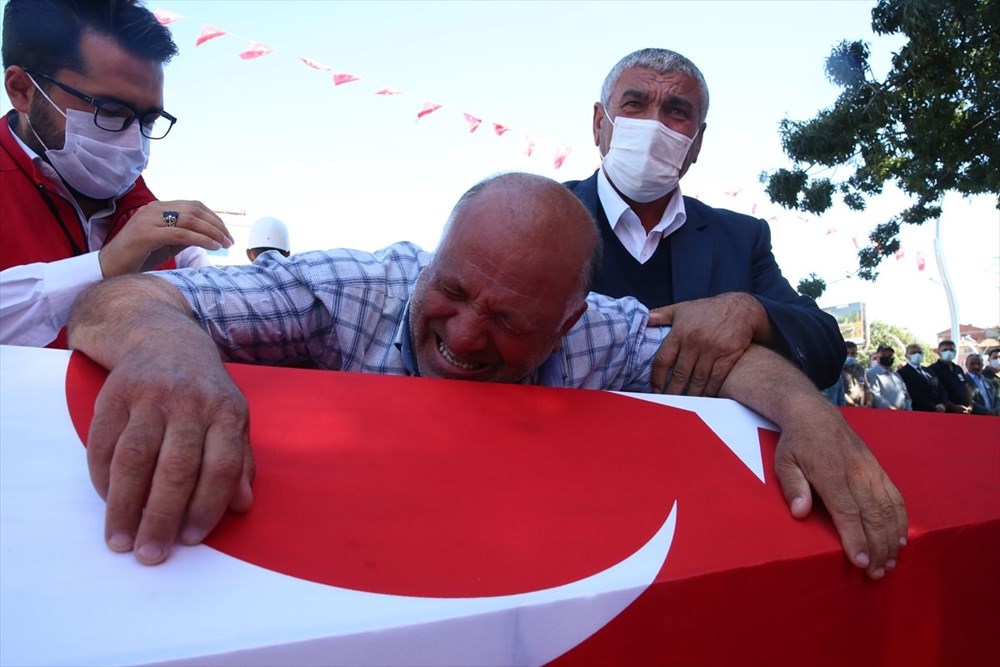 Şehit Muammer Yiğit Tokat'ta son yolculuğuna uğurlandı - 6