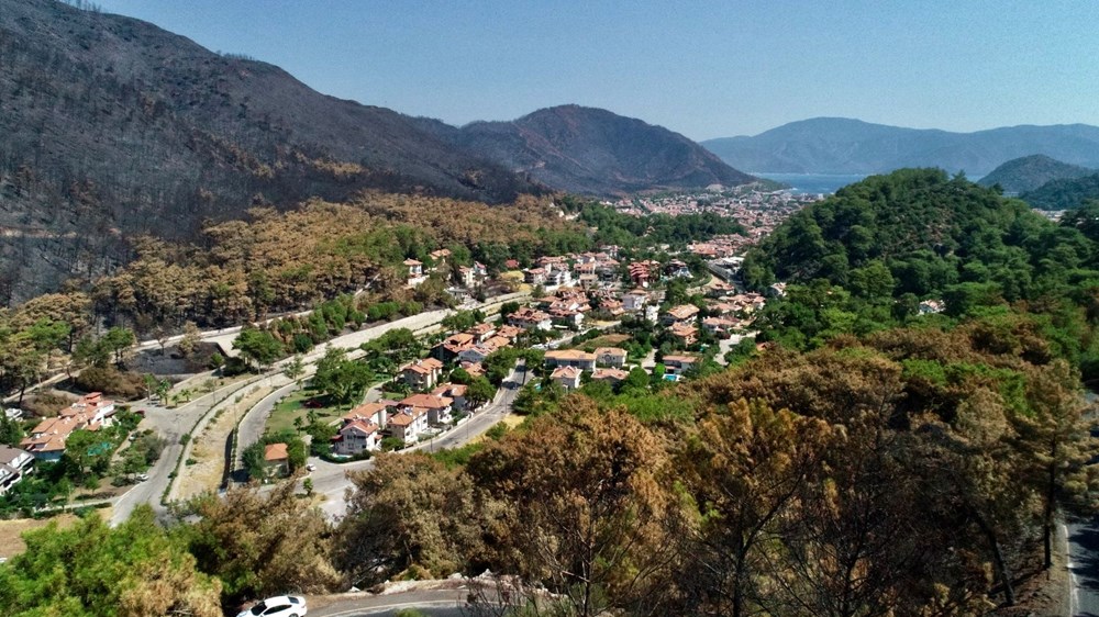 Marmaris'te yanan alanlar havadan görüntülendi - 13