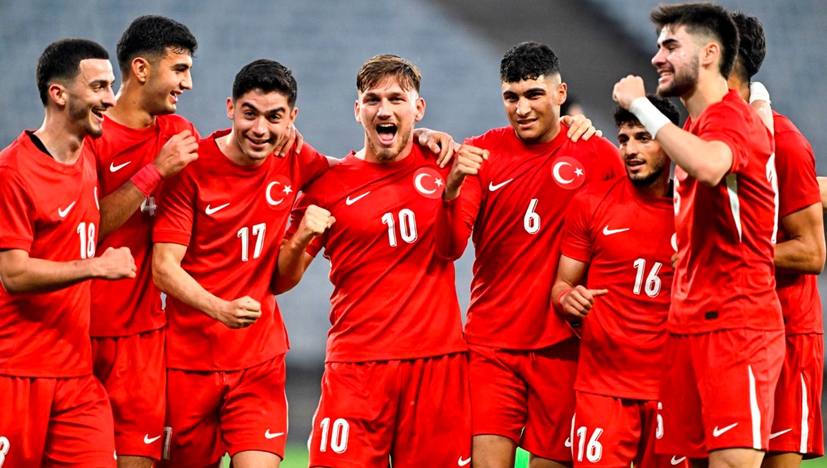 Semih attı milli takım kazandı