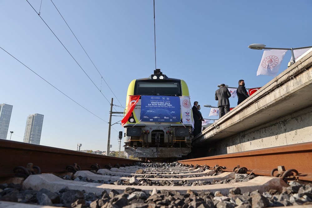 Türkiye'den Çin'e gidecek ilk ihracat treni İstanbul'dan uğurlandı - 9
