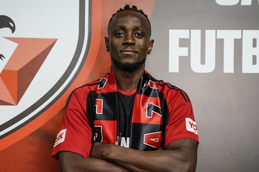 Ara transfer dönemi transferleri | Festy Ebosele, Başakşehir'de: Süper Lig 2024-2025 sezonu devre arasında atılan tüm imzalar - 15