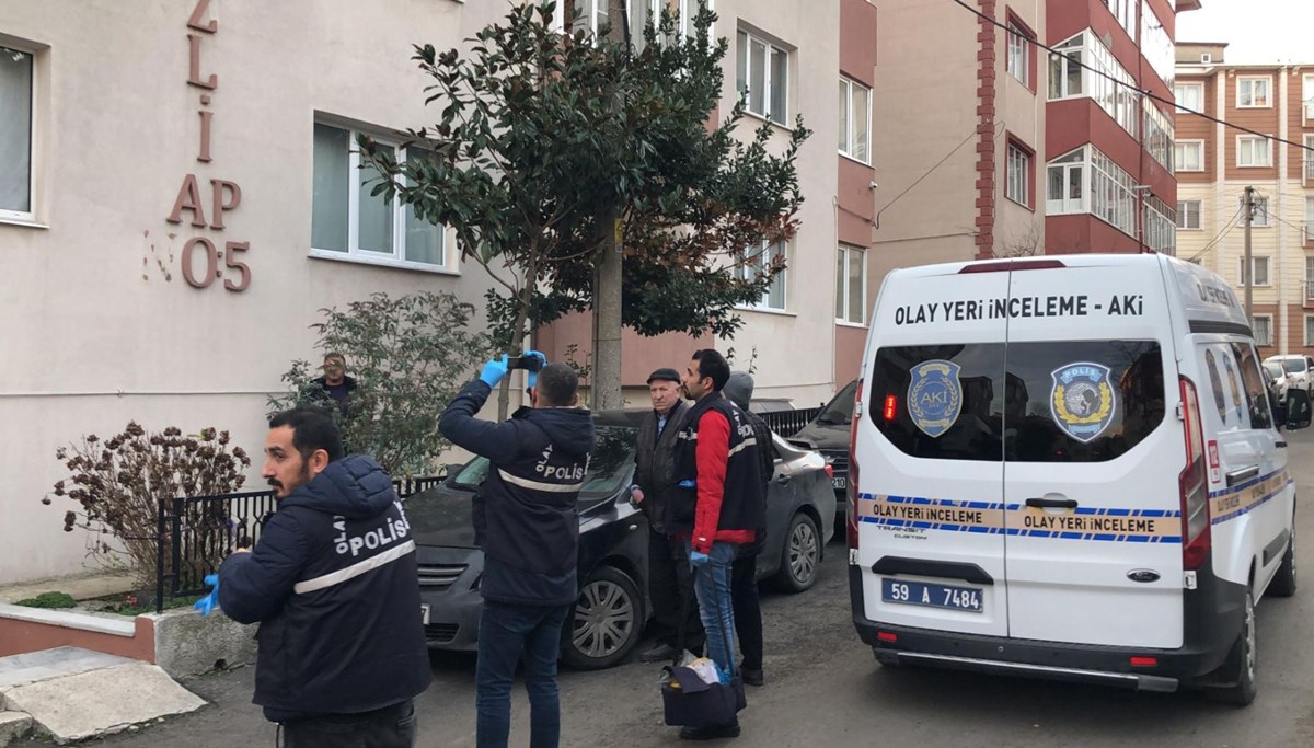 Evindeki koltukta ölü bulundu Evindeki koltukta ölü bulundu