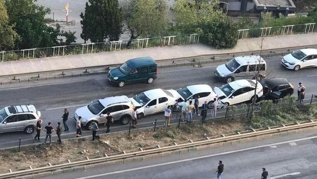 Bursa'da zincirleme kaza: 7 araç birbirine girdi