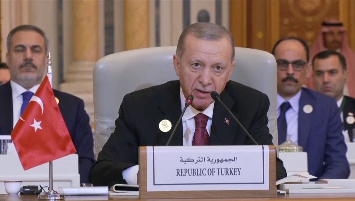Cumhurbaşkanı Erdoğan'dan Gazze çağrısı: Kalıcı ateşkes sağlanmalı Cumhurbaşkanı Erdoğan'dan Gazze çağrısı: Kalıcı ateşkes sağlanmalı