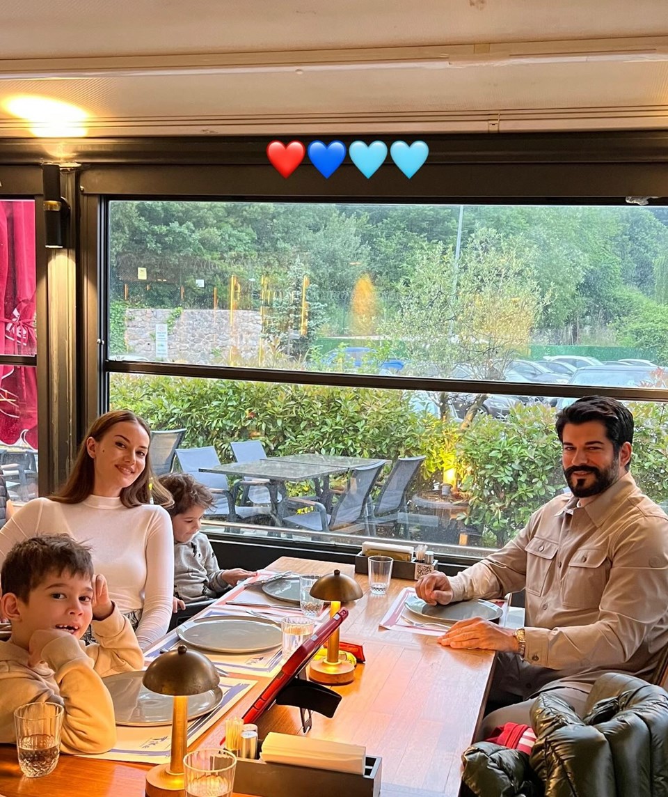 Fahriye Evcen'den mutlu aile pozu - 1