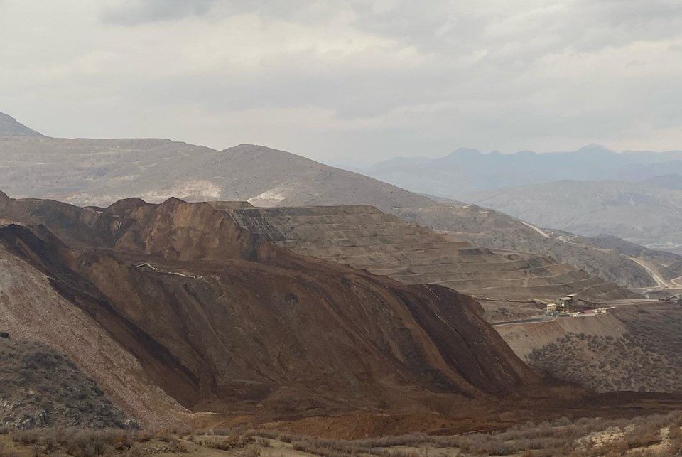 Erzincan'daki madende heyelan: Fırat Nehri'ne siyanür sızma ihtimali var mı? - 1