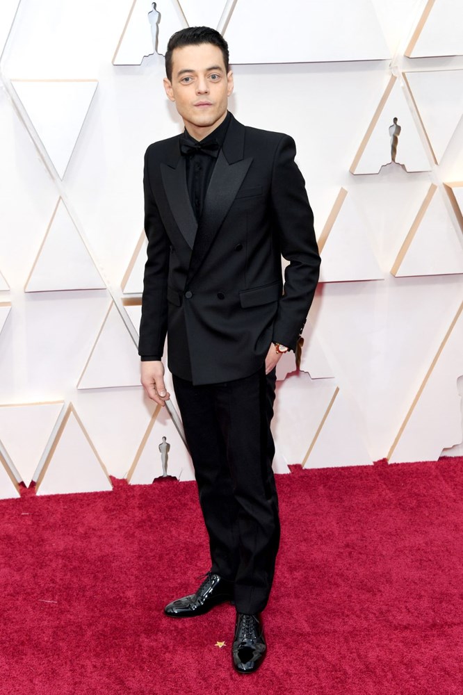 <p>Rami Malek oscar red carpet</p><p>Watch: Cartier</p>