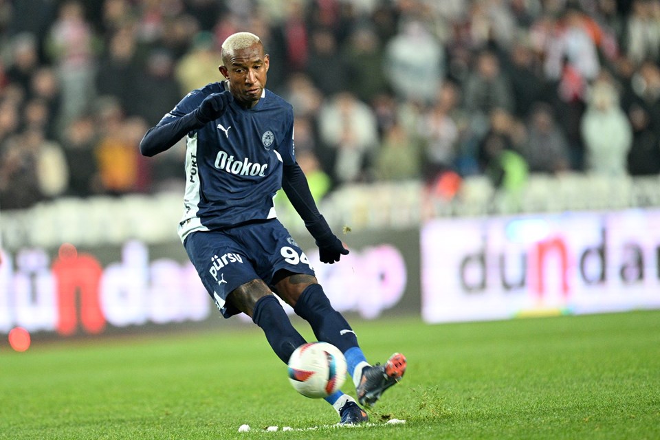 Fenerbahçe'nin Şampiyonlar Ligi kadrosu açıklandı: 10 isim yok, Talisca'dan müjde! - 1