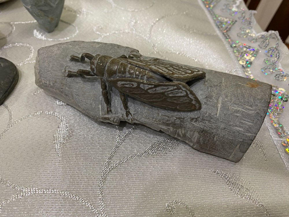 34 yıl önce meyve bıçağıyla hobi olarak başladı: Doğadan taş ve odun parçalarını toplayarak dönüştürüyor - 6