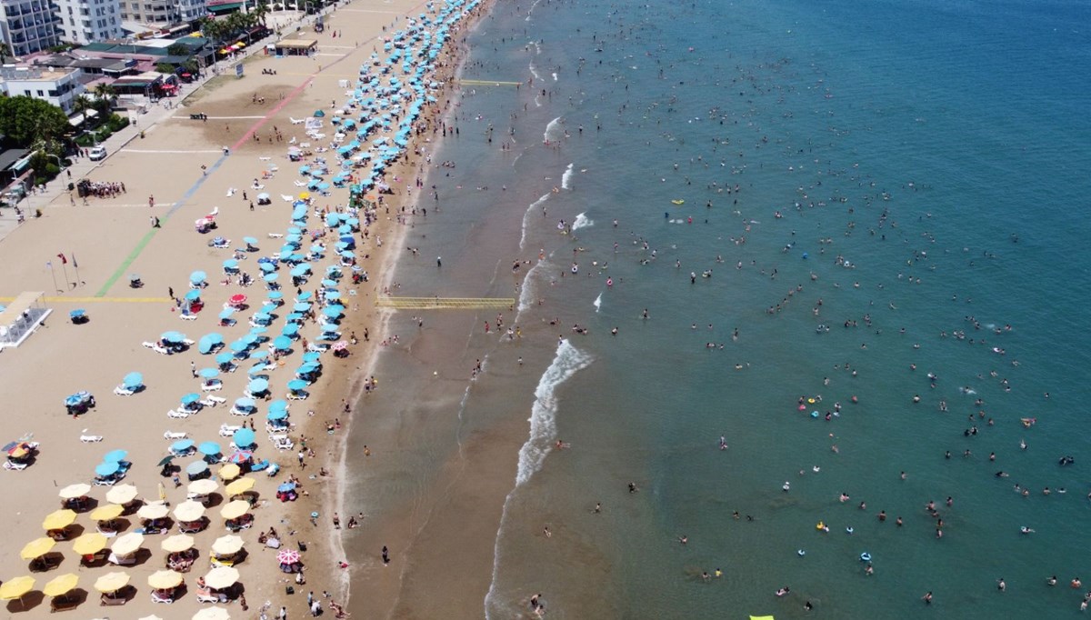 321 kilometrelik Mersin sahili doldu taştı