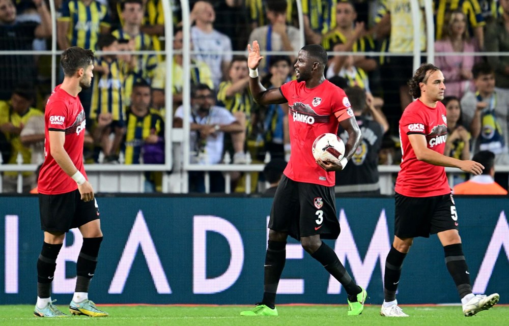 Süper Lig'de 1. hafta | Fenerbahçe 2-1 Gaziantep FK (Maç sonucu) - 3