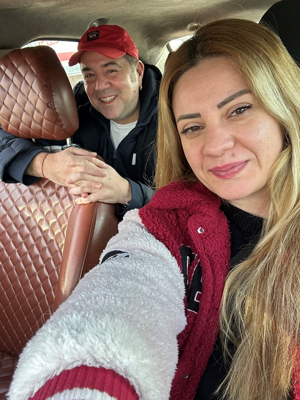 Ata Demirer kadın taksi şoförünü paylaştı - 1