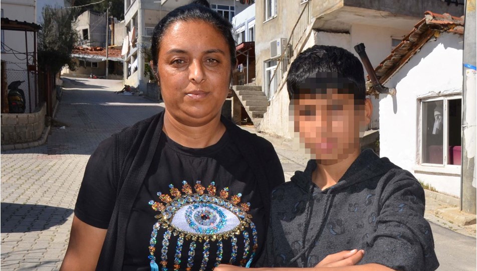 Okulda şiddet iddiası | "Çocuğumu yere yatırıp karnını çiğnemiş"