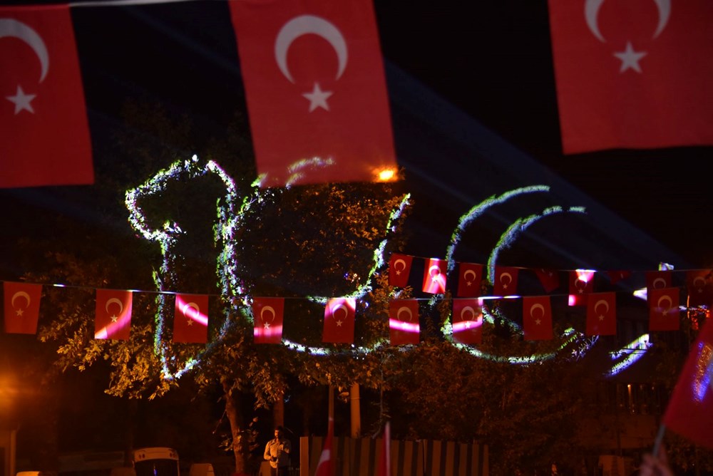 Cumhuriyet'in 100. yılı fener alayı yürüyüşleriyle kutlandı - 33